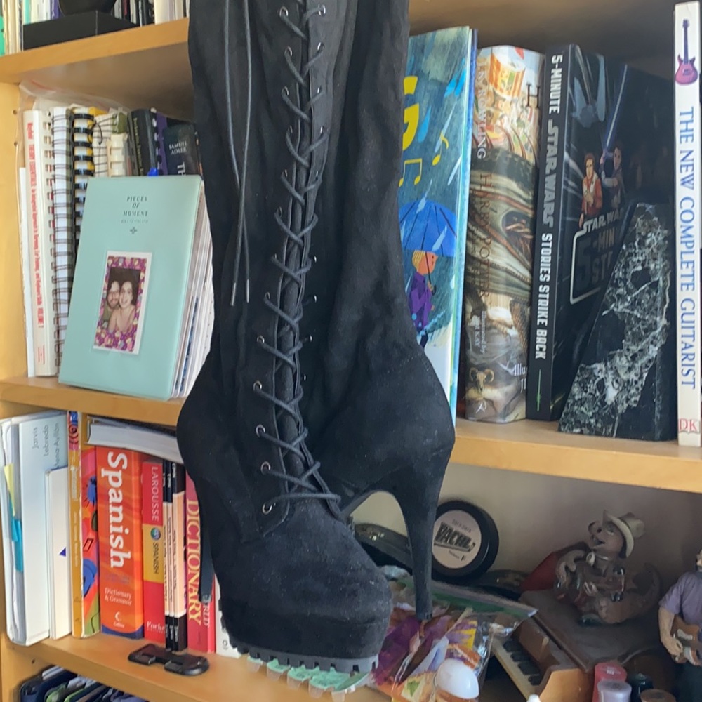 GUESS Suede Thigh High Heel Platform Boots: US 7